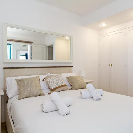 Διαμέρισμα Tuscan 2br Seaviews Terrace & Pool *