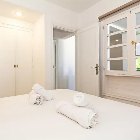 Tuscan 2br Seaviews Terrace & Pool Διαμέρισμα Costa Teguise