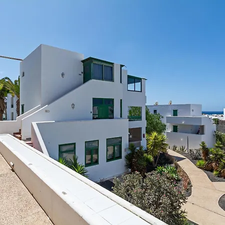 Apartment Tuscan 2br Seaviews Terrace & Pool *